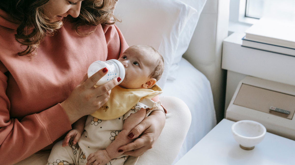 when-to-change-baby-bottle-tips-for-your-baby-baby-blendy-bottles